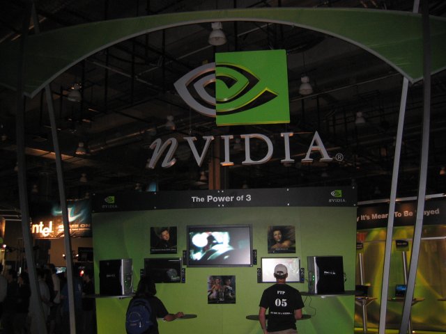 nVidia had a large booth in the vendor area.  This is the entrance. (qc052006.jpg, 640w x 480h )