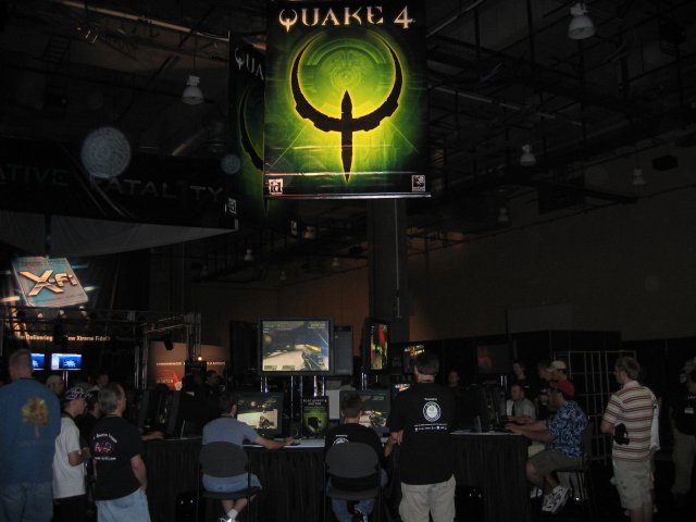 Another shot of the Quake 4 FFA area.  It was first come, first serve, play as long as you wanted. (qc052021.jpg, 640w x 480h )