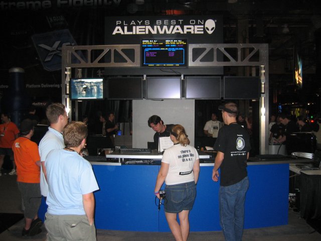 The front of the Alienware booth. (qc052029.jpg, 640w x 480h )