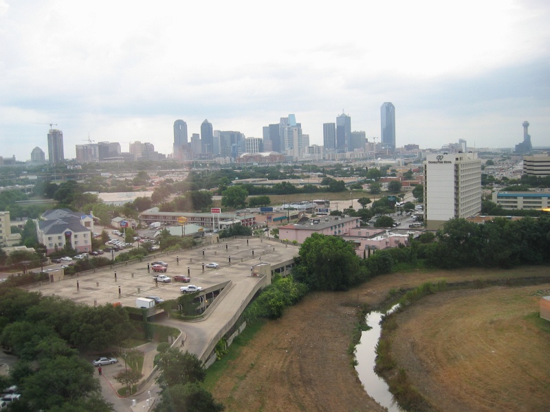 And a great view of Downtown. (qc070021.jpg, 800w x 600h )